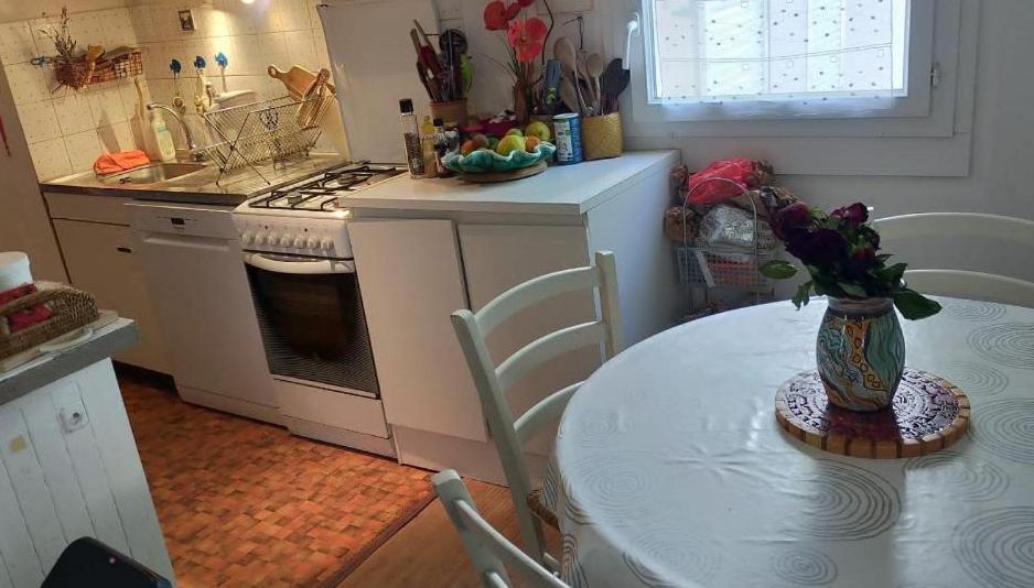 Chambre Hote Chez L'Habitant Residence Sous Les Pins Cassis Exterior photo